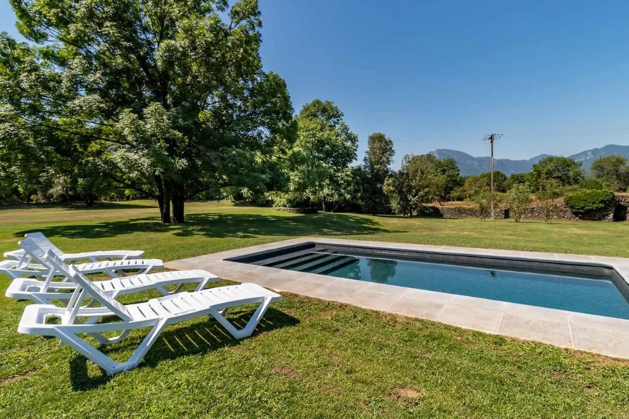 فيلا La Solfa Casa Aislada Con Piscina Y Jardin Les Preses 0*,  إسبانيا