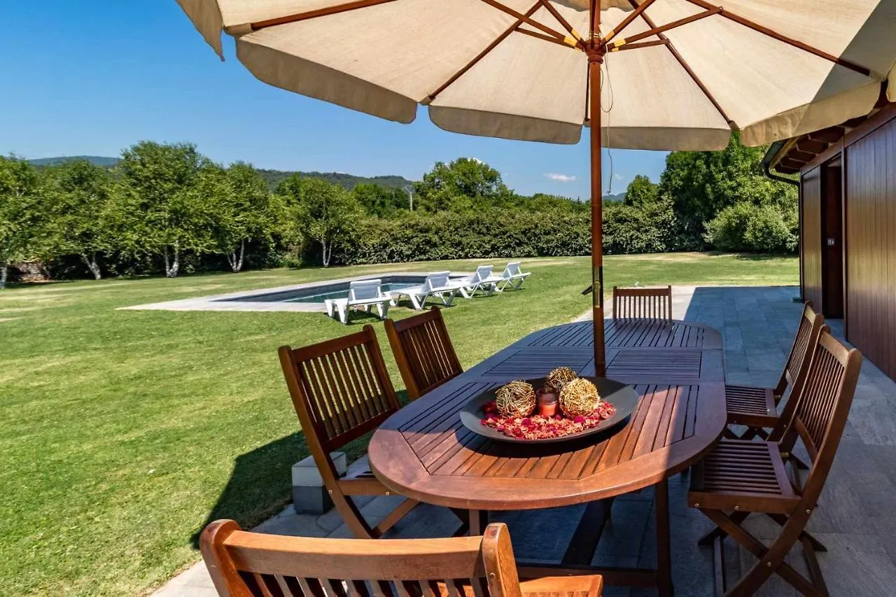 فيلا La Solfa Casa Aislada Con Piscina Y Jardin Les Preses فيلة